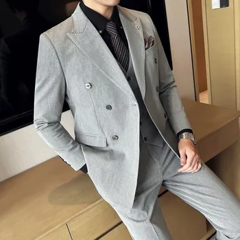 Nov butični (ustrezala + waistcoat + hlače) Britanski korejski moda lep slim stretch tkanina za moške high-end tri-kos obleko